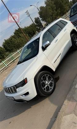 جيب جراند شيروكي